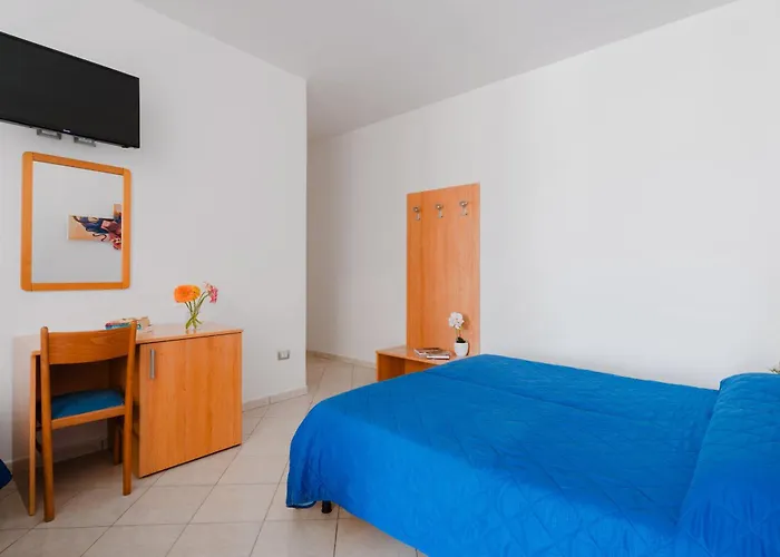 לינה וארוחת בוקר Gioiello Del Mare - Salento Selection 3*