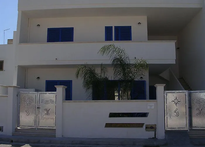 לינה וארוחת בוקר Gioiello Del Mare - Salento Selection 3*