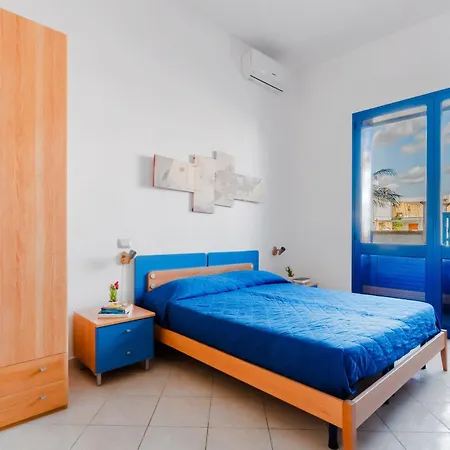 Gioiello Del Mare Bed & Breakfast Torre Lapillo