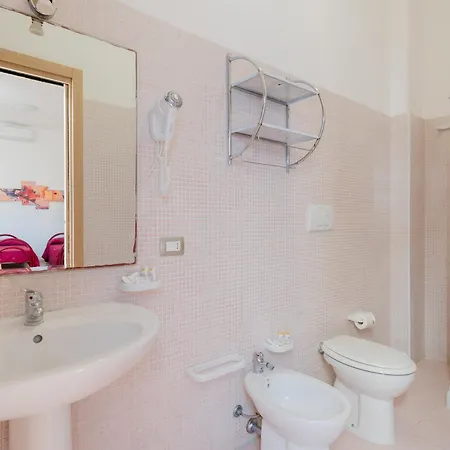 Bed & Breakfast Gioiello Del Mare 3*