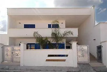 Gioiello Del Mare Frühstückspension Torre Lapillo